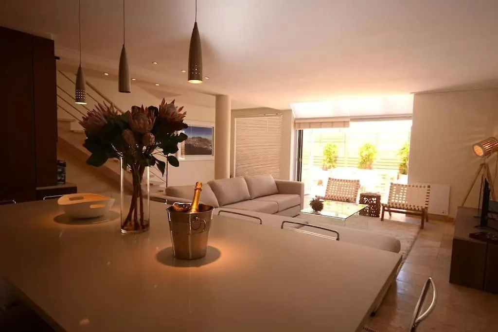 2 Bedroom Townhouse Cape Town Apartment